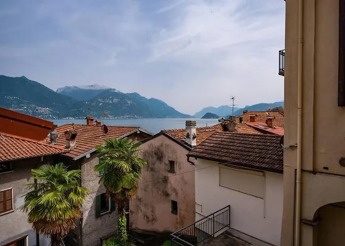 Bilocale - Di メナッジョ